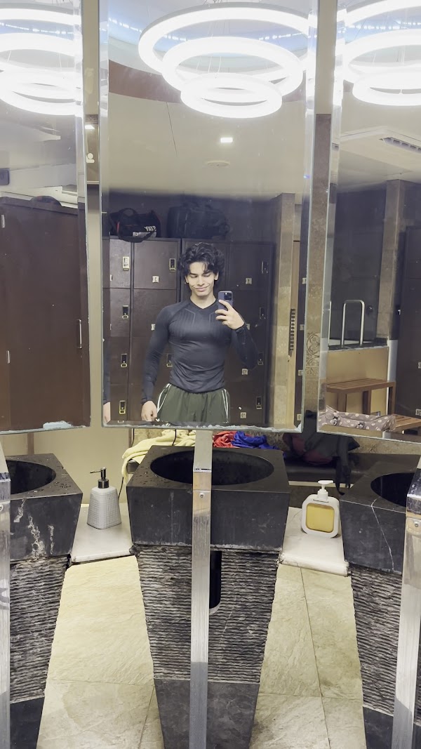 Premium locker and changing room
